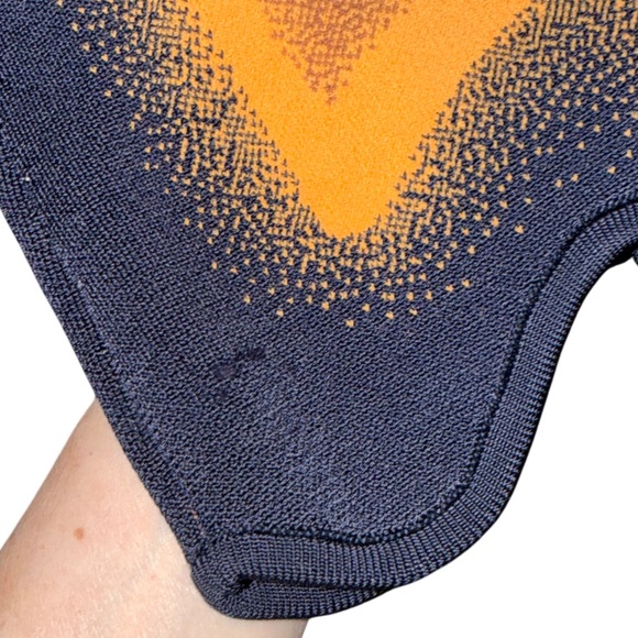 PH5 Aster Reversible Asymmetric Wavy Dress - Picture 7 of 9